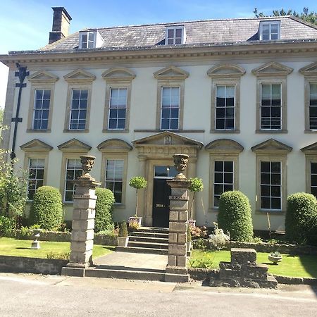 Bowlish House Bed & Breakfast เชพตันมัลเล็ต ภายนอก รูปภาพ