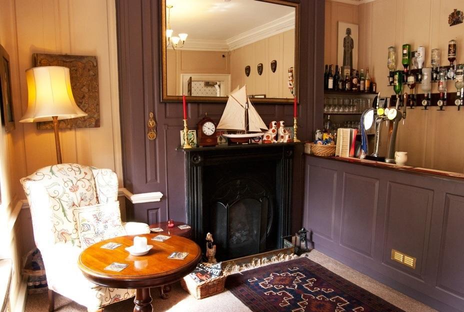 Bowlish House Bed & Breakfast เชพตันมัลเล็ต ภายนอก รูปภาพ