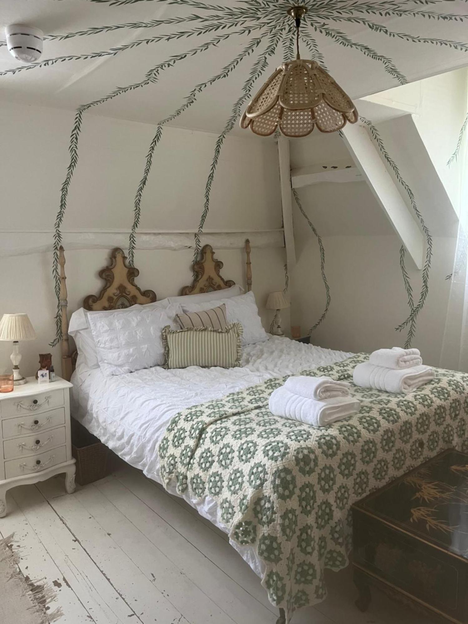 Bowlish House Bed & Breakfast เชพตันมัลเล็ต ภายนอก รูปภาพ